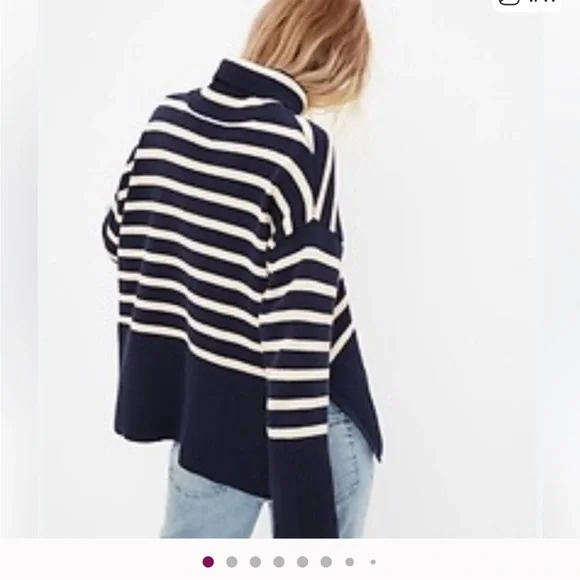 Gap 24/7 Split Hem Striped Turtleneck Sweater, NWT, Size XL in Cream and Navy - Picture 4 of 14